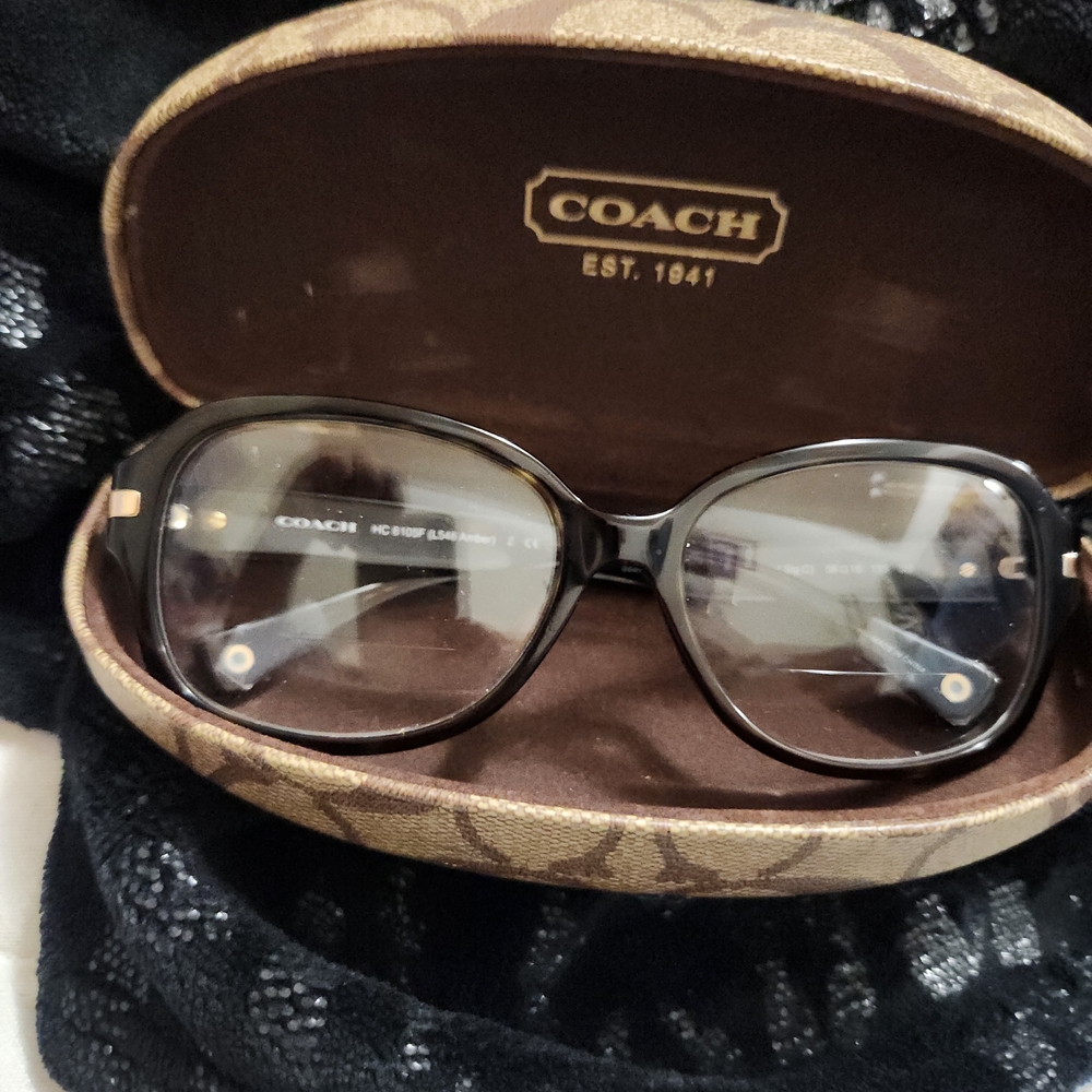 Coach Women's Elegant Black Glasses